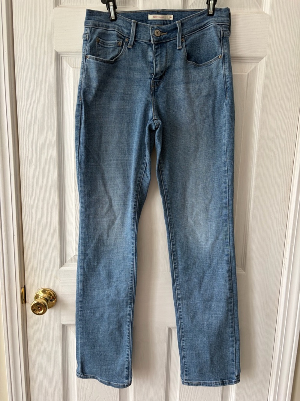 Levi's Women’s 505 Light Blue Straight-Leg Jeans